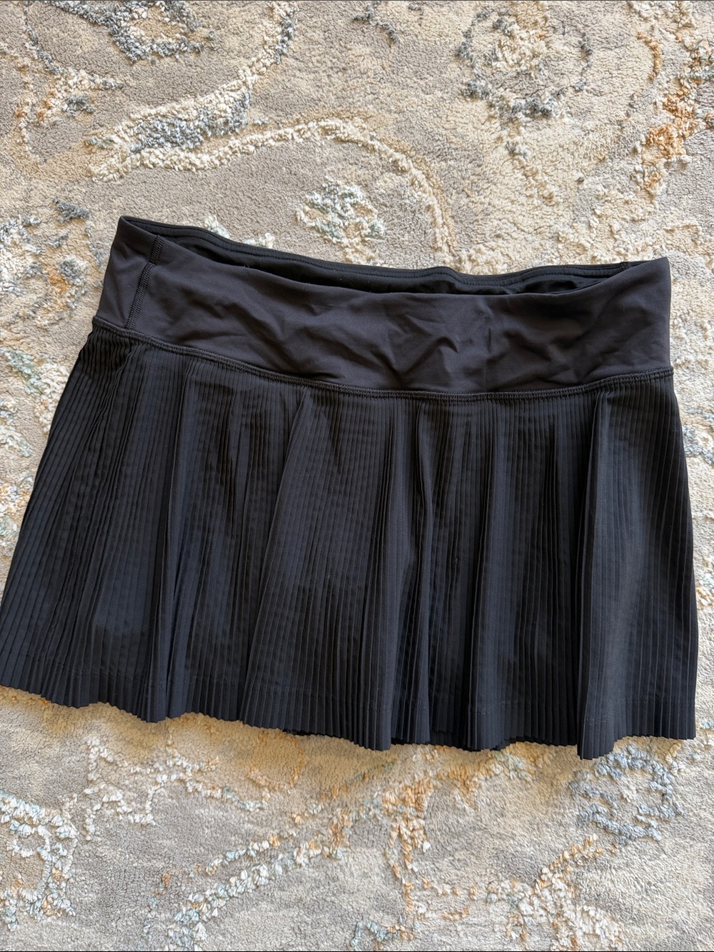 Lululemon Pleat to Street Skirt lll